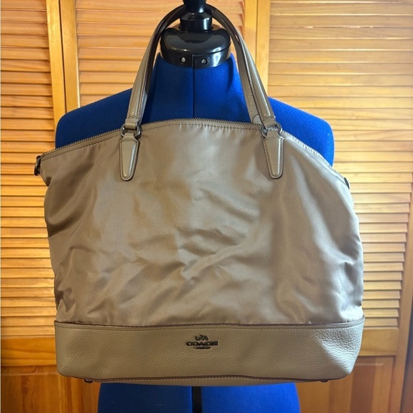 Coach Handbags - Coach Tan Tote Bag